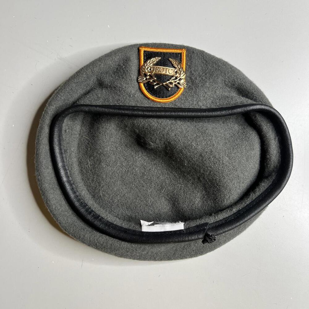 JROTC Beret Hat Mens One Size Gray Wool Military Uniform Cadet Badge Patch